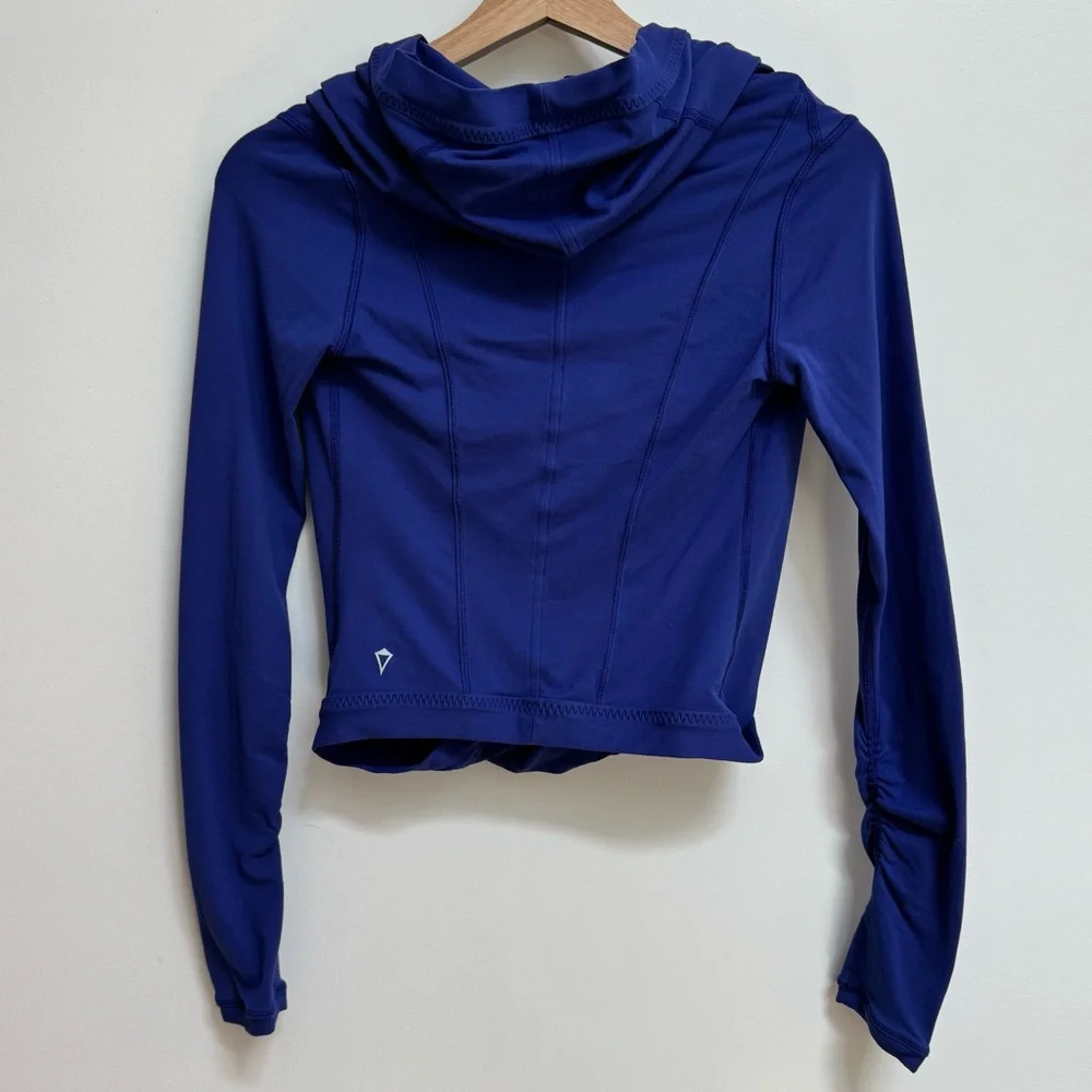 Ivivva‎ Lululemon Long Sleeve Wrap Top Thumb Holes Hoodie Girls Size 10